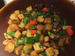脆绍炒土豆-黔香阁·味(花木店)