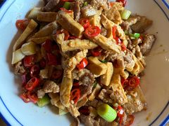 -小洞天柴火土菜馆