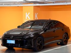 -前滩太古里木区停车场