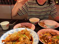 杭州老头儿油爆基尾虾-老头儿油爆虾·知味杭州(爱琴海购物中心)