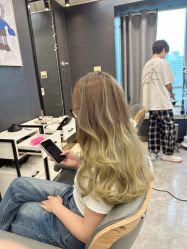 -藤野造型烫发染发