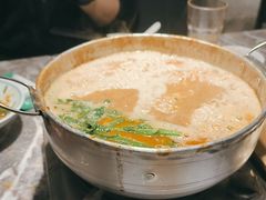 -禄婶鸡煲·打边炉