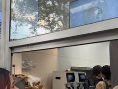 -喜茶(上海淮海中路渔阳里店)
