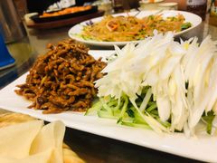 京酱肉丝夹饼-东北农家小院(定西路店)