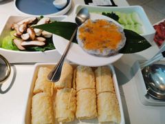 蟹籽鲜虾滑-左庭右院鲜牛肉火锅(新梅广场店)