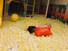 -碧中海汤泉汗蒸酒店