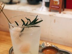 啡仔笑（荔枝美式苏打）-无牌咖啡&酒馆