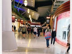 -东荟城名店仓