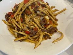 -俏湘厨•地道湘菜(建华南路店)