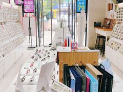 -诺柯视眼镜-蔡司依视路官方工厂店(淞南一店)