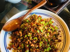 -云海肴·汽锅鸡·云南菜(天山百盛优客店)