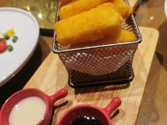 脆皮玉米炸鲜奶-壹零捌道·北京烤鸭(车公庄店)