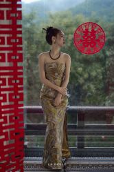 -拉瑞娜LaReine婚纱礼服高级定制