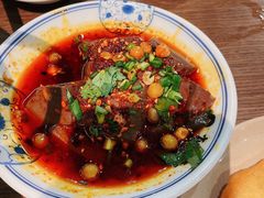 -肖四女乐山跷脚牛肉(世博源店)