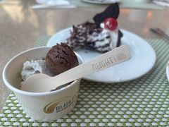 -亮马河饭店翠雅咖啡厅