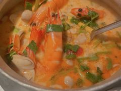 -大头虾越式风味餐厅(光明广场店)