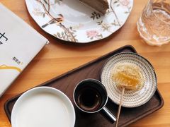 -默迹咖啡馆