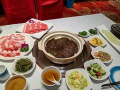 -天宜隆蘑菇宴火锅(石景山旗舰店)