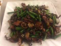 -嘉丰湘菜馆(芳群园店)