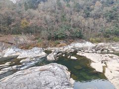 -燕子河大峡谷天坑仙境