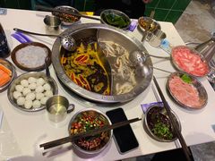 -憨铁匠老火锅(龙岗万科里店)