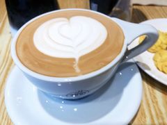 -ZING COFFEE 镜咖啡