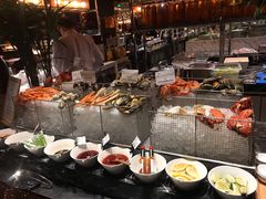 自助取餐区-南通滨江洲际酒店-西集自助餐厅