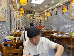 -曹丞相·地锅鸡·地锅鱼(武林店)