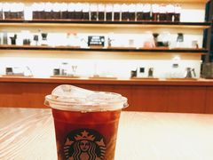 -星巴克臻选(杭州嘉里中心1F店)