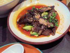 -川流不息·地道川菜·小龙虾(松东路店)