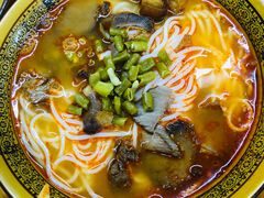 -肇兴特色牛肉粉