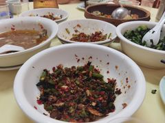 -笨罗卜浏阳菜馆(龙华鹏润达店)