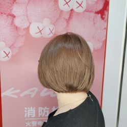 -镁连社·美联社
