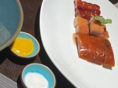 -江上荟·创意中国菜(绿地缤纷城店)