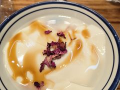 -云阿蛮云南生烫牛肉米线(奉贤路店)