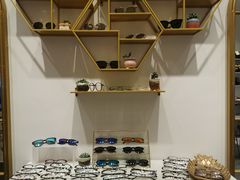 -肆兮眼镜·蔡司·徕卡战略合作店(大坪店)