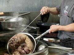 -大众跷脚牛肉馆·非遗传承单位(峨眉山店)