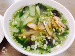 三鲜米线-子午路张记肉夹馍(翠华路店)