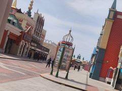 -泰达航母主题公园