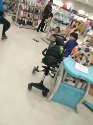 -乐友孕婴童(龙旗购物中心店)