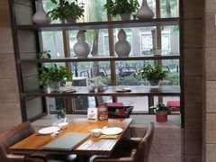 -金枝玉叶上海人家食府(三里河店)