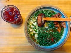 菠萝烧肉米线-山茶云南菜(永安里店)