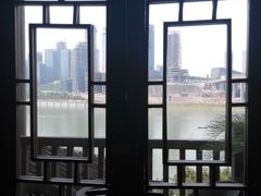 通往露台的门-屋顶顶城市·江景酒店-客房部