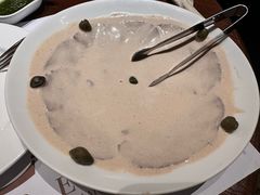 熟牛肉配吞拿鱼酱低温牛肉-CAPARESH開府莱舍(望京金辉店)