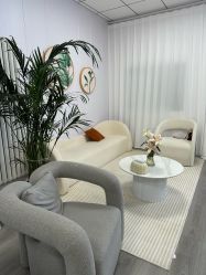 -宝妈港湾·妙初产后恢复(西局店)