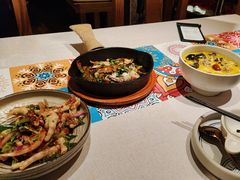 -云海肴·汽锅鸡·云南菜(天山百盛优客店)