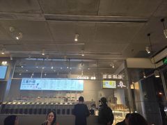 -喜茶(上海打浦桥日月光gelato lab+店)