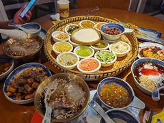 -包整·丝娃娃(一览甲秀楼风景店)