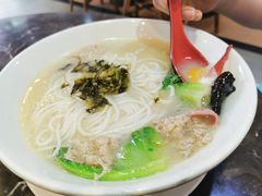 -南苑风味过桥米线(革新路店)