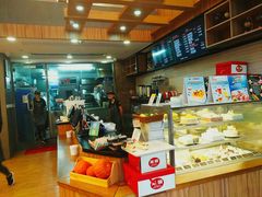 -米熊蛋糕店(天虹商场西丽店)